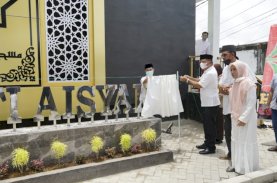 Andi Utta Resmikan Masjid Sitti Aisyah