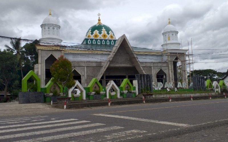 Masjid Akbar Lappariaja di Kabupaten Bone. foto: istimewa