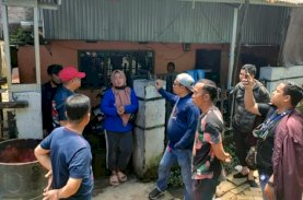 Dengarkan Keluhan Pelanggan di Pannampu, Beni Iskandar Ajak Pejabatnya ke Lokasi