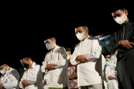 Makassar Salat Subuh Berjemaah, Danny Pomanto Tekankan Pentingnya Edukasi Agama