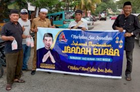 Yayasan Anak Rakyat Indonesia Berbagi Takjil Gratis