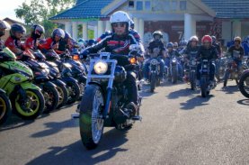 Naik Harley Davidson, Andi Utta Pimpin Bikers Custom ke Tanjung Bira