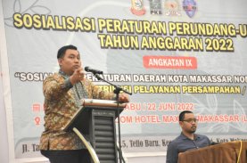 Imam Musakkar Meminta Warga untuk Taat Bayar Retribusi Sampah