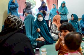 Naoemi Octarina Kunjungi Rumah Gizi Gampong Geuceu Komplek di Banda Aceh