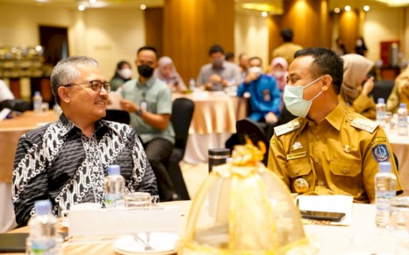 Prof E Aminuddin Aziz-Andi Sudirman Sulaiman. foto: istimewa