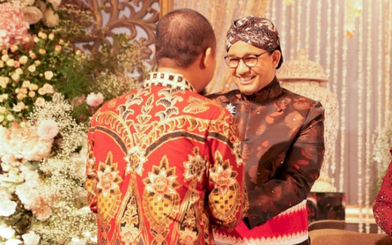PERNIKAHAN. Gubernur Sulsel Andi Sudirman Sulaiman menghadiri pernikahan putri sulung Gubernur DKI Jakarta Anies Baswedan di Ancol, Jakarta Utara, Jumat (28/7/2022). foto: istimewa