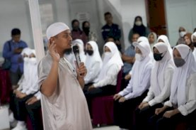 Gubernur Sulsel Lepas dan Motivasi 50 Calon Praja IPDN Angkatan XXXIII