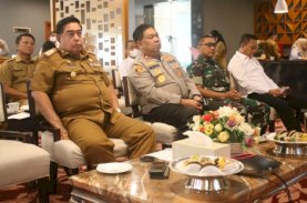 Abdul Hayat Minta Semua Pihak Pastikan Kebutuhan Pokok Masyarakat Terpenuhi