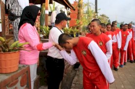 Andi Utta Liburan Bersama Paskibraka di Malino