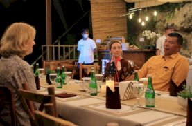 Andi Utta Jamu Makan Malam Konjen Australia