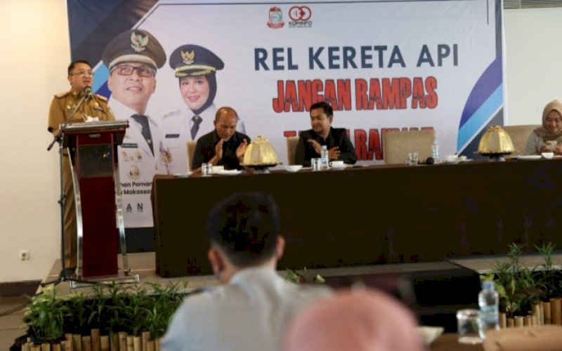 SEMINAR. Seminar Suara Mahasiswa yang diselenggarakan Dinas Komunikasi dan Informatika Kota Makassar yang mengangkat tema &lsquo;Rel Kereta Api Jangan Rampas Tanah Rakyat&rsquo; di Hotel Four Points by Sheraton Makassar, Senin (29/8/2022). foto: istimewa