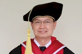 Prof Taruna Ikrar Bekali Kadet Mahasiswa Unhan RI