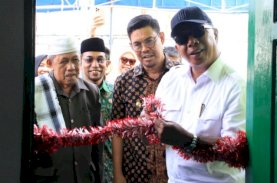 Menjadi Contoh Nasional, Andi Utta Resmikan Renovasi 10 Unit Rutilahu