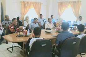 Kurangi Kawasan Kumuh, Sekda Bulukumba Minta Camat dan Lurah Berinovasi