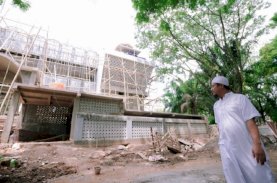 Gubernur Sulsel Tinjau Pembangunan Masjid Nurul Amir