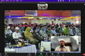 Gubernur Motivasi 1.329 Wisudawan Akbar Santri Sulsel