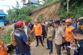 Gubernur Sulsel Turunkan Tim BPBD dan Dinsos Bantu Pencarian Korban Longsor di Jeneponto