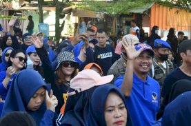 Rudianto Lallo Meriahkan Jalan Sehat Restorasi Nasdem di Palopo