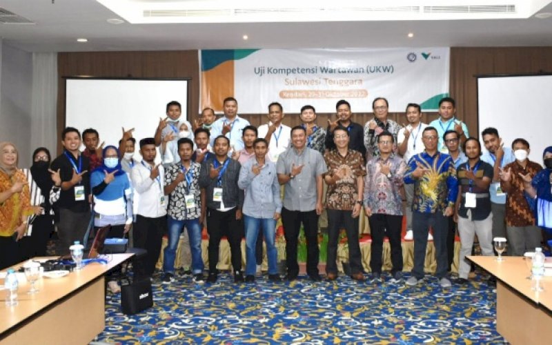 UKW. PT Vale Indonesia Tbk (PT Vale) menyelenggarakan Uji Kompetensi Wartawan (UKW) yang diikuti 20 wartawan dari wilayah Sulawesi Tenggara, 29 hingga 31 Oktober 2022. foto: istimewa