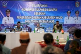 Gubernur Sulsel Dengarkan Aspirasi Kepala Desa dan Tokoh Masyarakat di Wajo