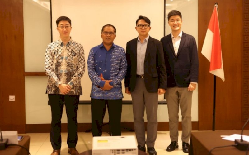 MEETING. Wali Kota Makassar, Moh Ramdhan Pomanto, bersama investor Korea Selatan one on one meeting di Hotel Four Points by Sheraton Makassar, Selasa (8/11/2022). foto: istimewa