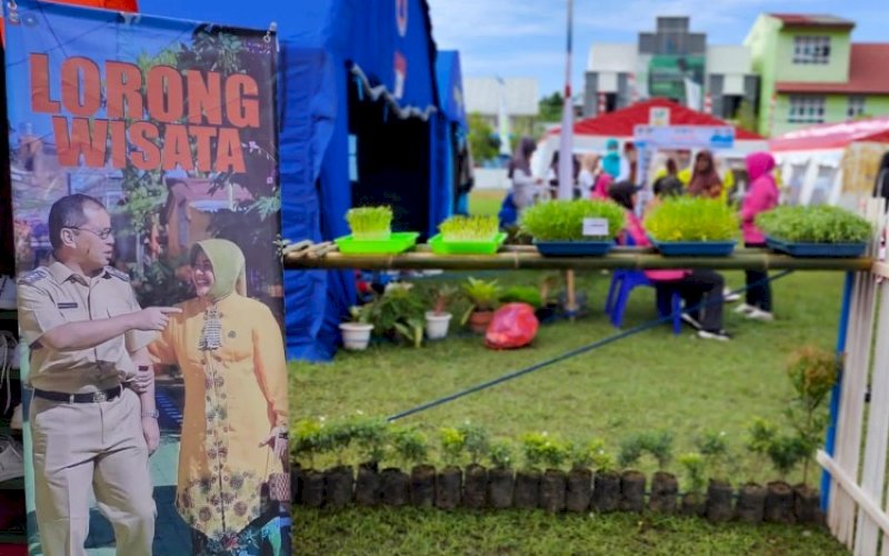 TENDA MAKASSAR. Tenda PKK Kota Makassar pada Jambore PKK Sulsel didesain dengan tema Lorong Wisata, yang digelar di Kabupaten Kepulauan Selayar, Kamis (24/11/2022). foto: istimewa