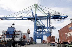 Pelindo Regional 4 Optimistis Aktivitas Ekspor dan Impor Tahun Ini Tumbuh 10 Persen