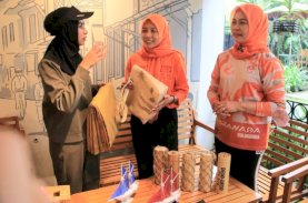 Andi Herfida Attas Perkenalkan UMKM Bulukumba ke Istri Menteri Investasi