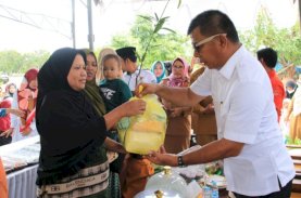 Gempur Stunting Bulukumba, Parade Motor Distribusi Paket Gizi ke Rumah-rumah Warga