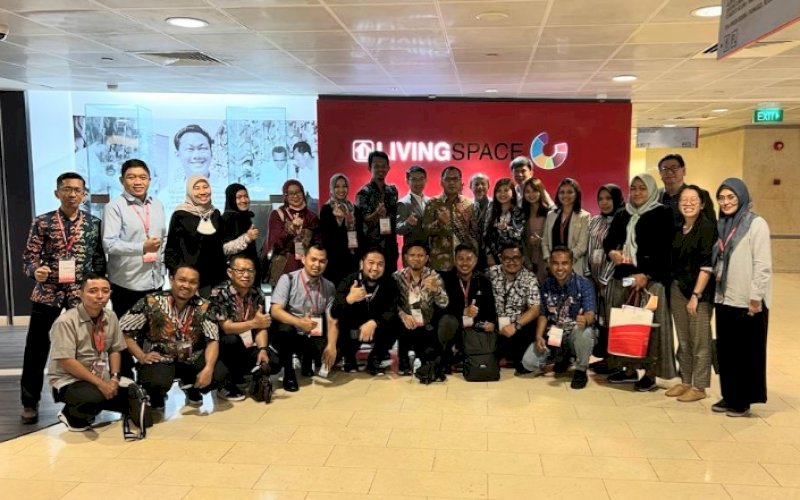 KUNJUNGAN. Wali Kota Makassar, Moh Ramdhan Pomanto, bersama rombongan mengunjungi Housing Development Board Singapura, Selasa (13/12/2022). foto: istimewa
