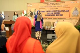 Hari Ibu, Wawali dan Ketua PKK Makassar Jadi Juri Lomba Tata Rias Wajah