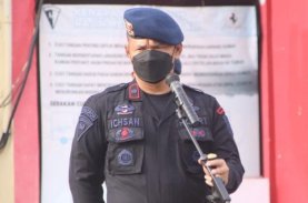 Danyon Brimob Bone Tekankan Ini kepada Anggotanya saat Pimpin Apel