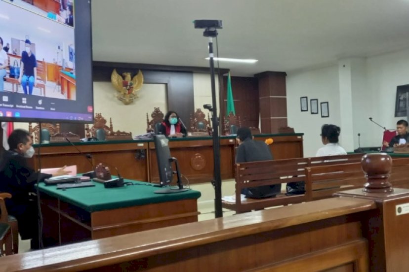 Hakim Hukum Ahimsa dan Ernawati 5 Tahun Penjara, Terbukti Gunakan Surat Tanah Palsu - Pluz.id
