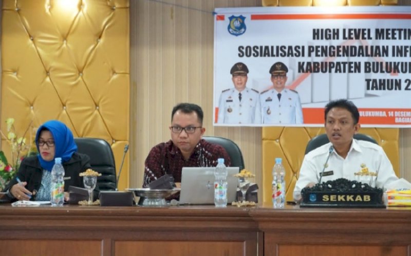 SOSIALISASI. Suasana Highlevel Meeting dan Sosialisasi Pengendalian Inflasi di Ruang Pola Kantor Bupati Bulukumba, Rabu (14/12/2022). foto: istimewa