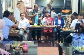 Rudianto Lallo Silaturahmi Bersama Warga Pa’baeng-baeng