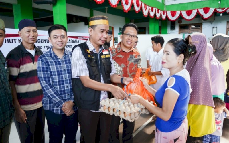 PERAYAAN MILAD. Ketua DPRD Kota Makassar, Rudianto Lallo, menghadiri perayaaan milad pertama Paguyuban Masyarakat Kelapa Tiga Sejahtera (PMKTS) di Jl Kelapa Tiga, Kecamatan Rappocini, Kota Makassar, Sabtu (11/2/2023). foto: istimewa