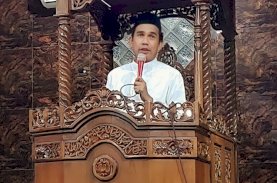 Tarawih Pertama, Rudianto Lallo Ingatkan Pentingnya Pendidikan