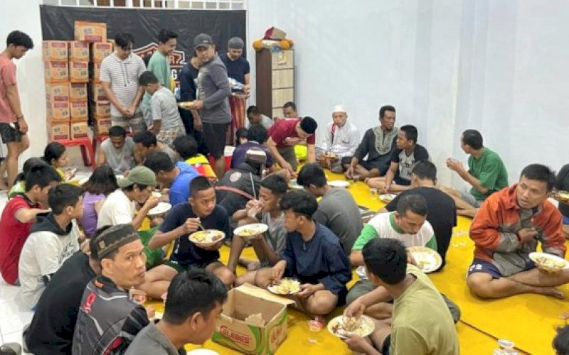 Dapur Rakyat Laskar Anak Lorong bentukan Abdul Wahab Tahir. foto: istimewa