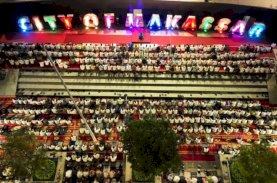 Warga Antusias Salat Subuh Berjemaah Pemkot Makassar