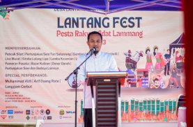 Pesta Rakyat Adat Lammang, Gubernur Sulsel: Antusias UMKM, Geliatkan Ekonomi