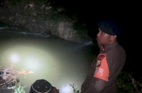 Nenek Hilang Diduga Terseret Arus Sungai, SAR Brimob Bone Gerak Cepat Lakukan Pencarian