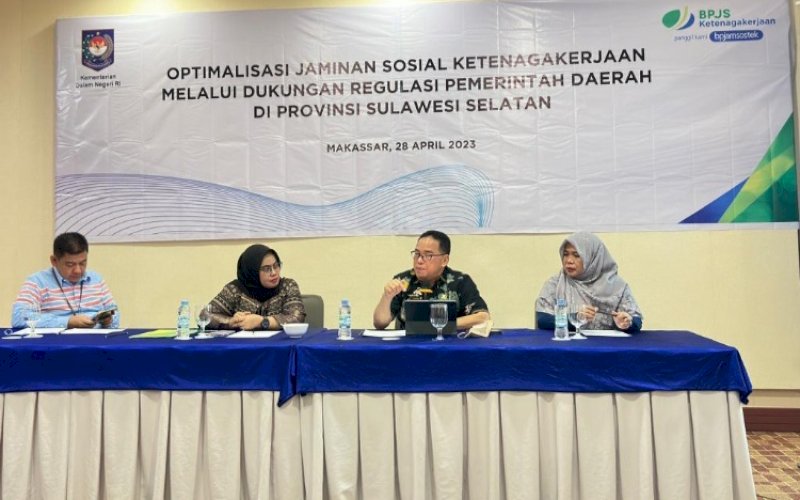 SOSIALISASI. Pelaksanaan sosialisasi optimalisasi Jaminan Sosial Ketenagakerjaan atas dikeluarkannya Instruksi Presiden (Inpres) Nomor 2 Tahun 2021 dilaksanakan di Kota Makassar, Jumat (28/4/2023). foto: istimewa