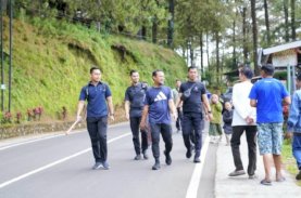 Gubernur Sulsel Nikmati Sejuknya Malino