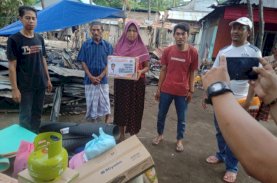 BPBD Sulsel Salurkan Buffer Stock untuk Korban Kebakaran di Bantaeng