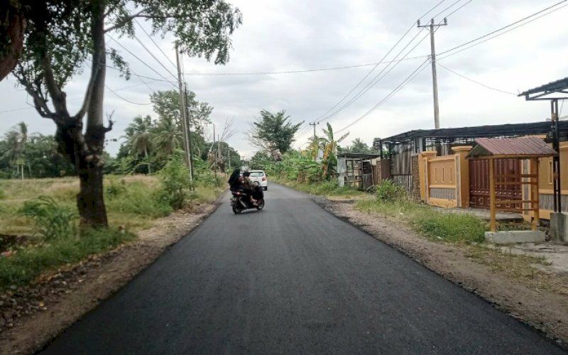 Ruas jalan Boro-Jeneponto. foto: istimewa