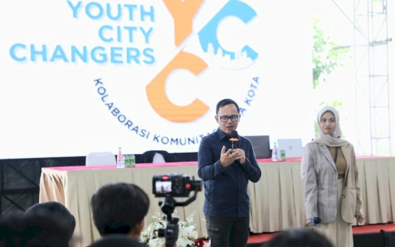 PENUTUPAN. Ketua Umum APEKSI, Bima Arya, saat menutup Youth City Changers 2023 di Tokka Tena Rata, Maros, Selasa (11/7/2023). foto: istimewa