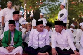 Danny Pomanto Bersama Puluhan Ribu Warga NU Munajat Doa Sambut Tahun Baru Islam 1445 H