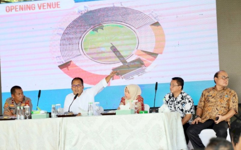 PERSIAPAN. Wali Kota Makassar, Moh Ramdhan Pomanto, terus mematangkan persiapan even Youth City Changers yang menjadi rangkaian kegiatan Rakernas APEKSI XVI di Makassar. foto: istimewa