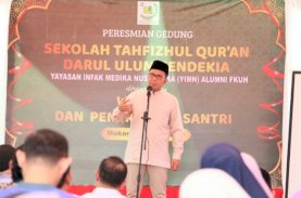 Danny Pomanto Resmikan Gedung Sekolah Tahfizhul Qur’an Darul Ulum Cendikia YIMN FKUH