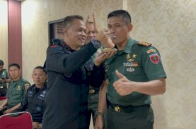 HUT Bhayangkara Ke-77, Dandim 1407 Mendadak Datangi Mako Brimob Bone